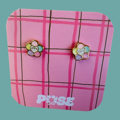Boucles d'oreille puce Mini Fleur coeur