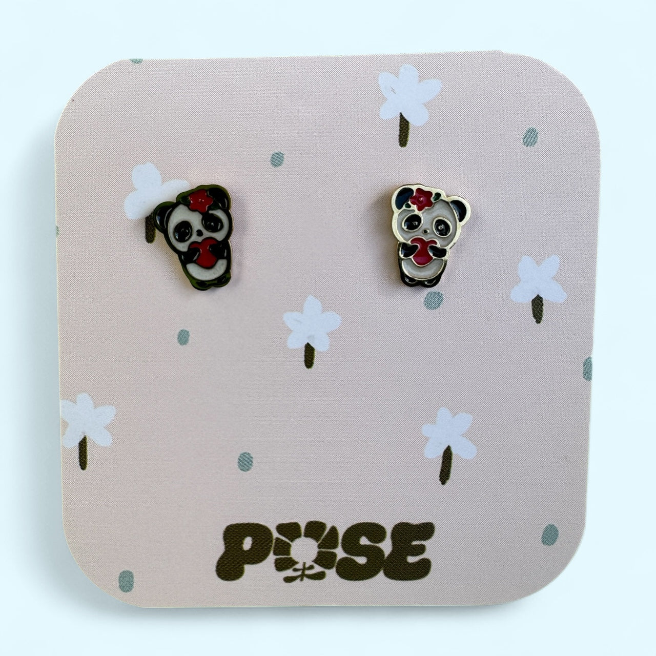 Boucles d'oreille puce Mini Panda coeur