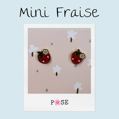 Boucles d'oreille puce Mini Fraise fleur
